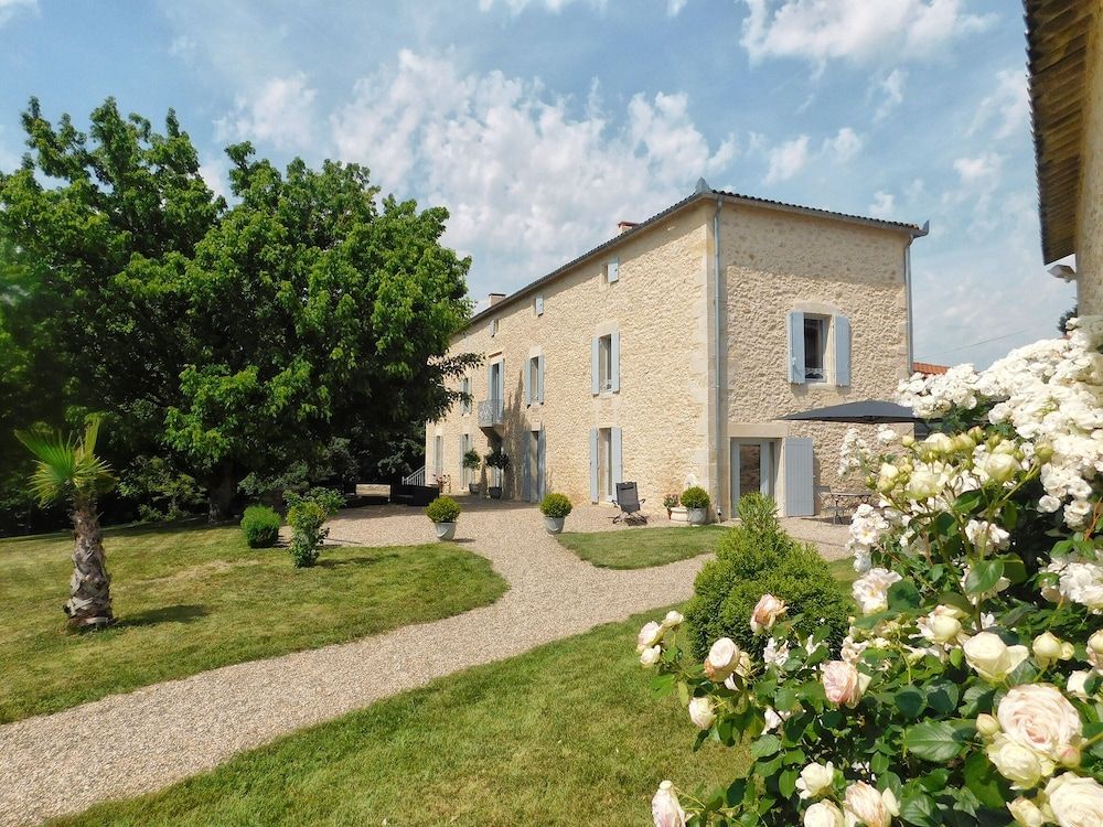 Domaine la Bastide -1 étoiles à Cleyrac