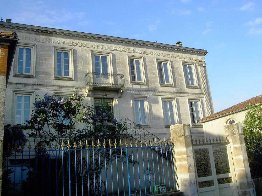L'Isle de Bourbon -1 étoiles à Le Gué-de-Velluire