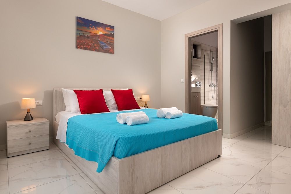 Villa Divina 2