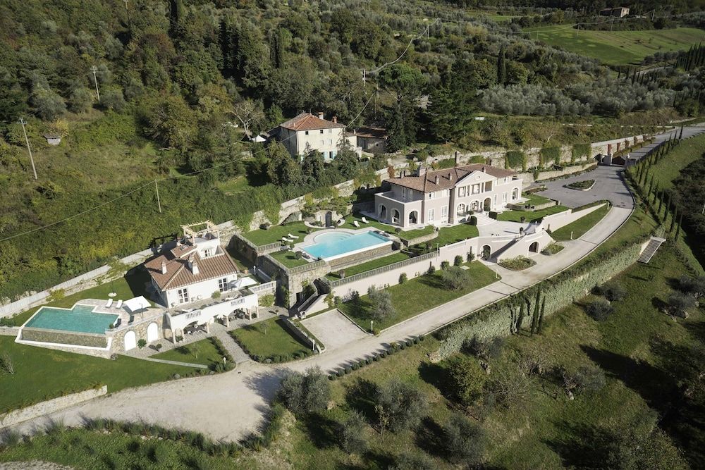Villa Caiano -1 estrellas en Londa