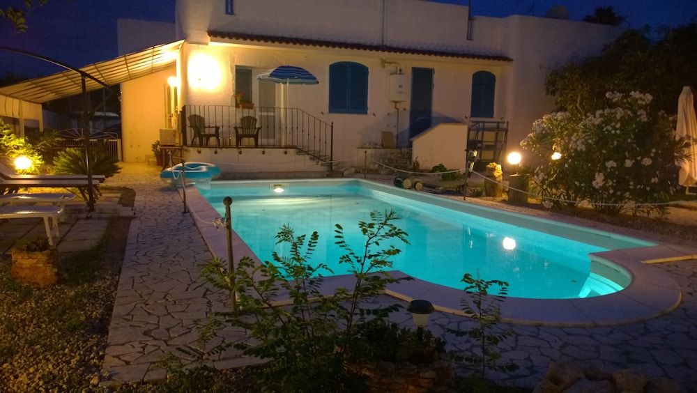 B&B Villa Romina -1 estrellas en San Cataldo