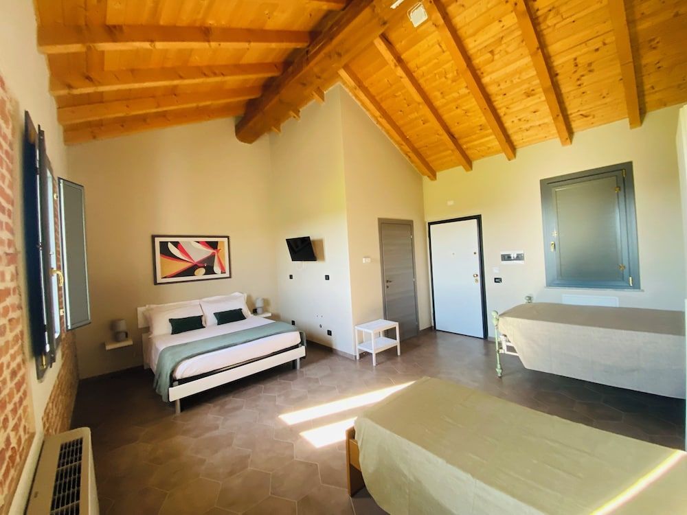Cascina Mora Bassa 3