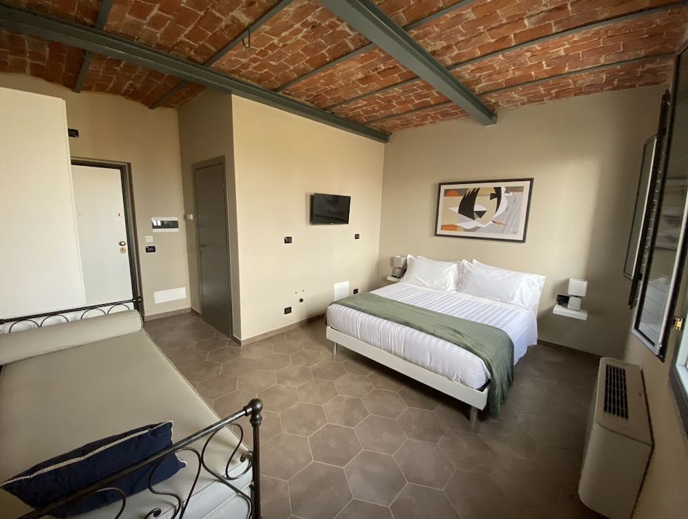 Cascina Mora Bassa -1 estrellas en Vigevano