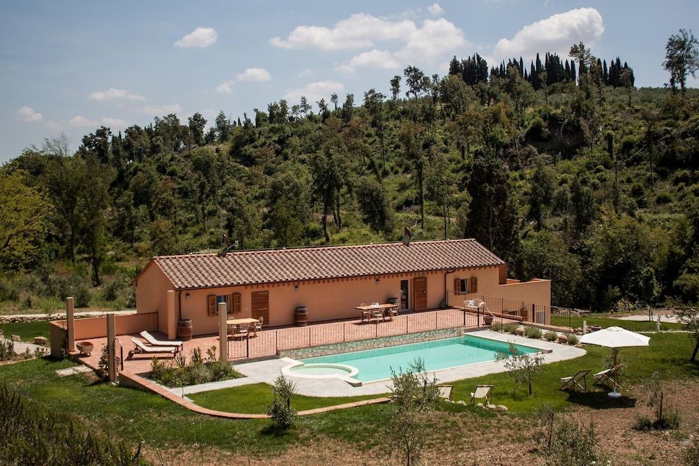 Mulino Della Rivolta -1 estrellas en Montenero