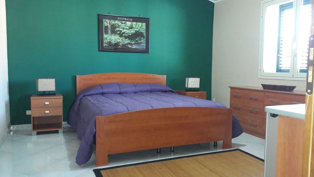 Palace Bed & Breakfast 2