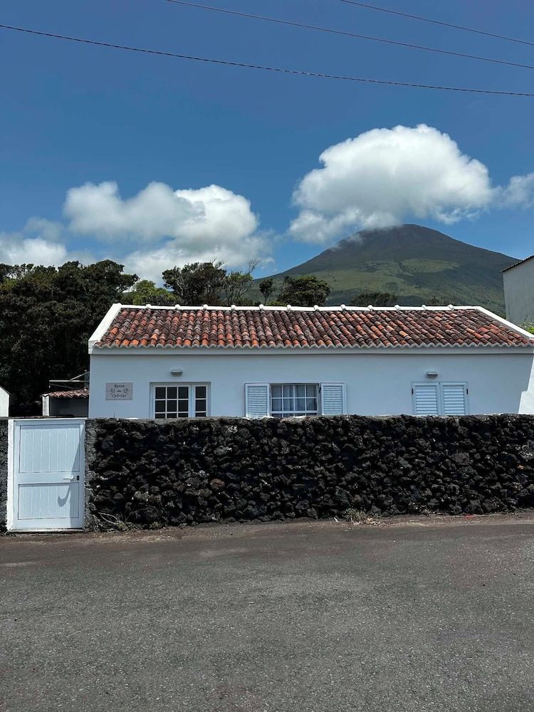 Retiro dos Cabritos -1 estrellas en São Mateus