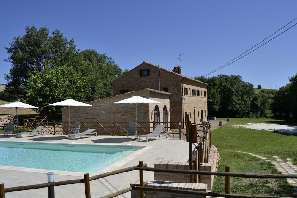 Agriturismo Forestale Luti -1 étoiles à Treia