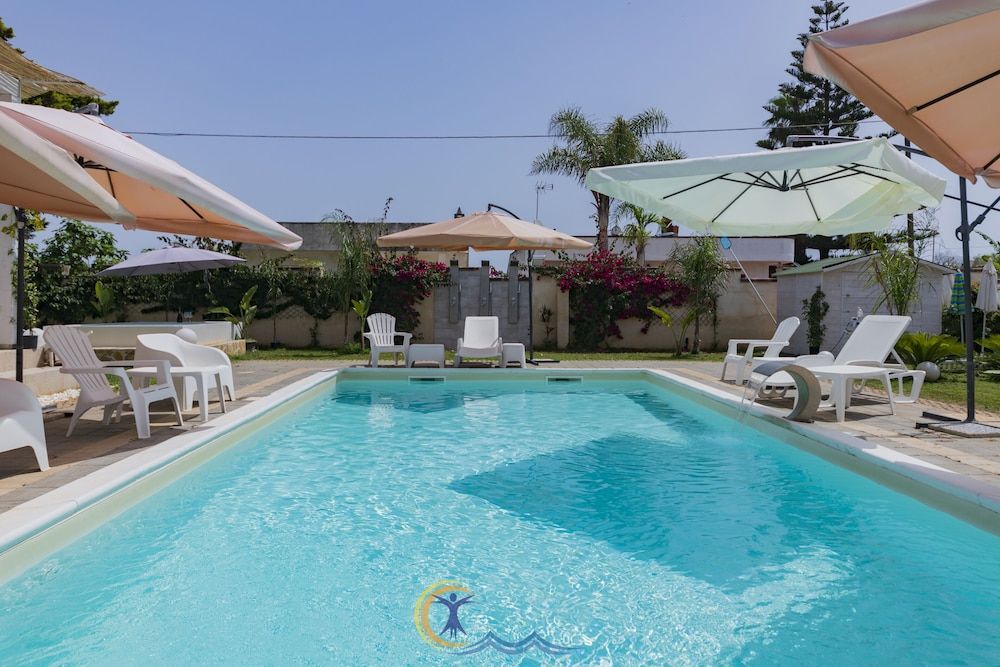 Resort Leonardo -1 estrellas en San Foca