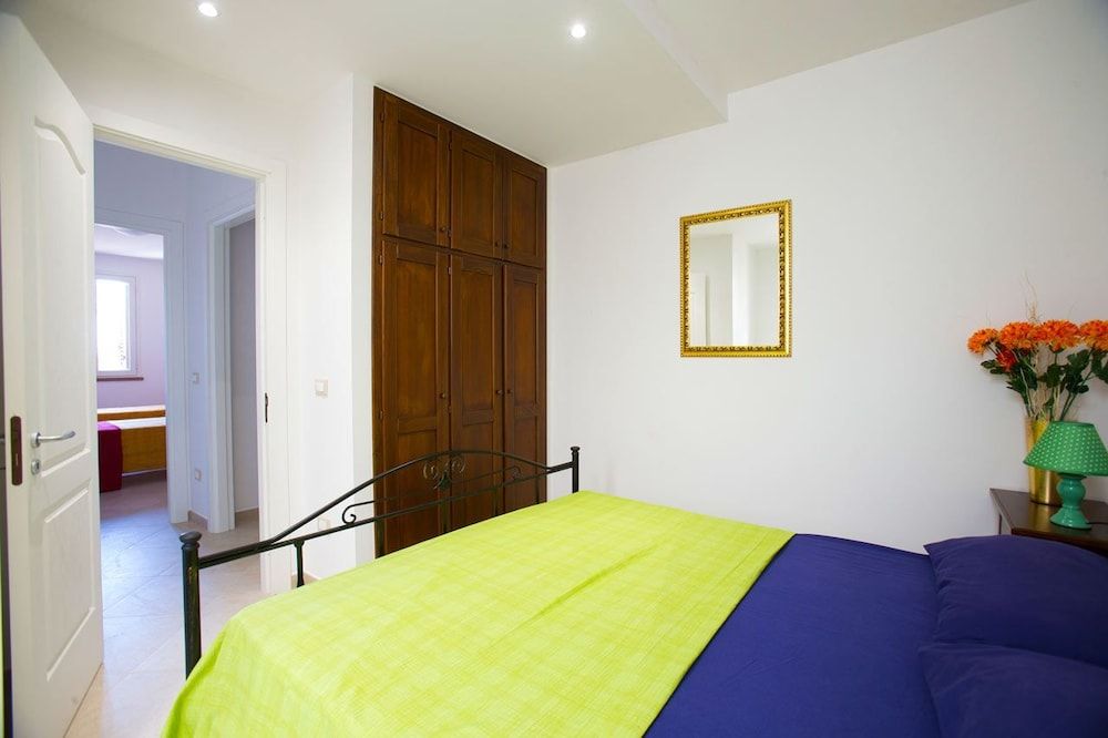 Residence Magic Sea Vacation Torre Pali 2