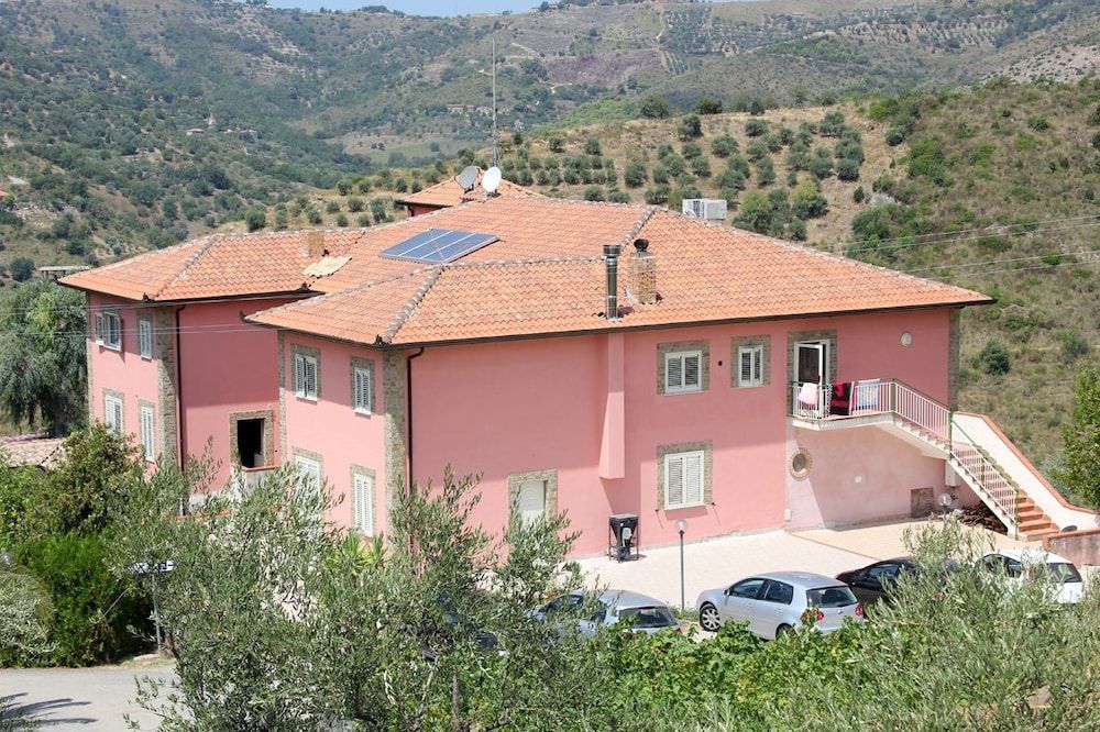 Agriturismo Eucalipto -1 estrellas en Perdifumo