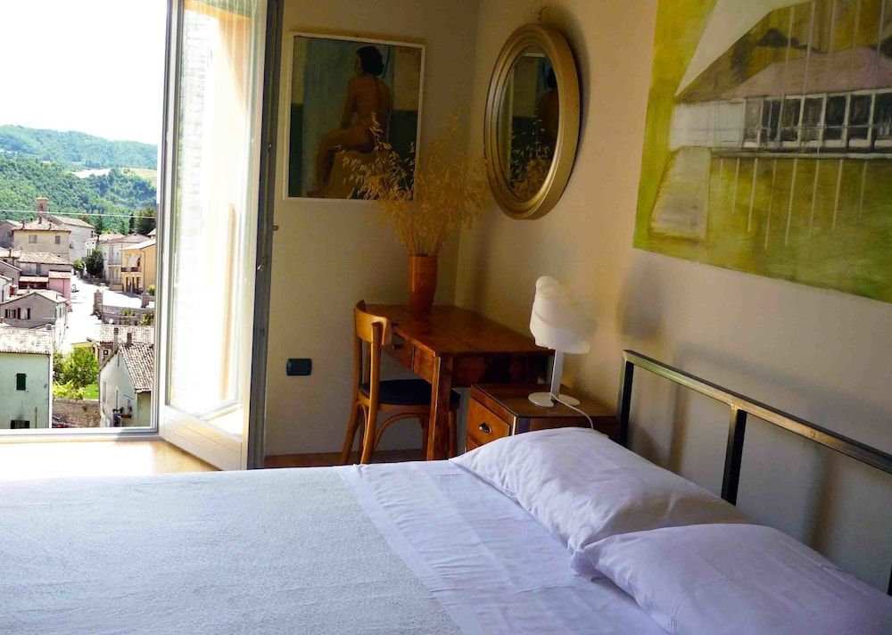 B&B Camera con Vista -1 estrellas en Fossombrone