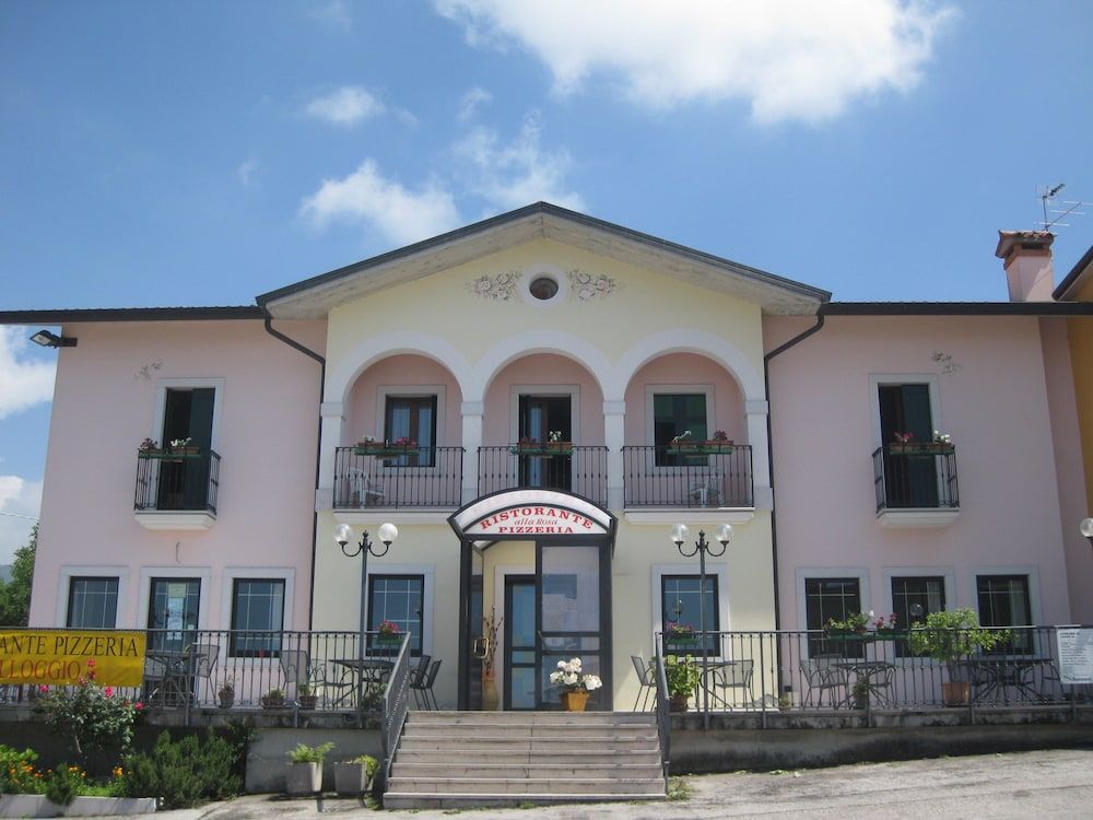 Locanda Alla Rosa -1 estrellas en Lusiana