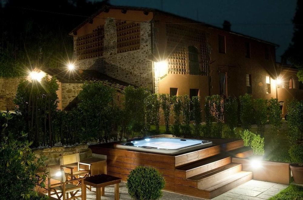 Agriturismo La Chiusa di Nanni -1 estrellas en Piaggiori