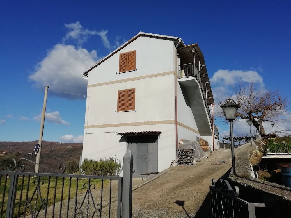 La Terrazza di Laurino -1 estrellas en Laurino