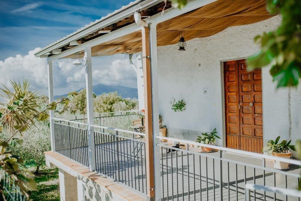 Stone House Gebel el Son -1 estrellas en Novi Velia