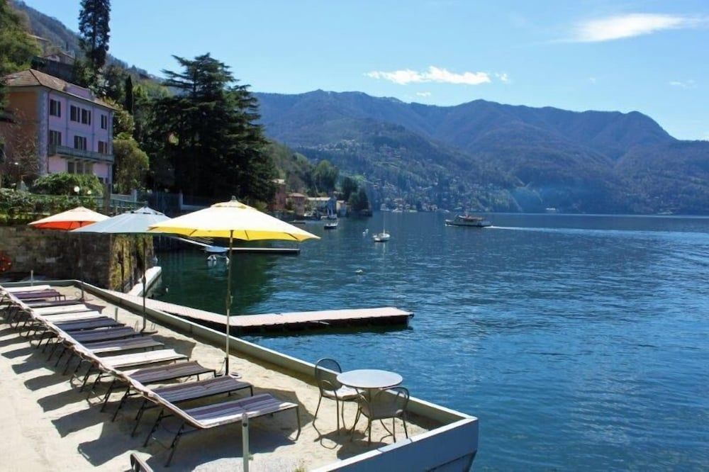 Lake Como Beach Resort and Villas -1 estrellas en Pognana Lario