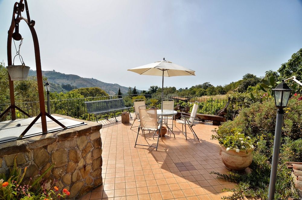 Agriturismo Etna-Mare -1 estrellas en Piedimonte Etneo