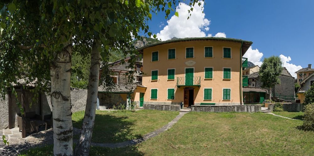 B&B Ca' d'Ambra -1 estrellas en Groscavallo
