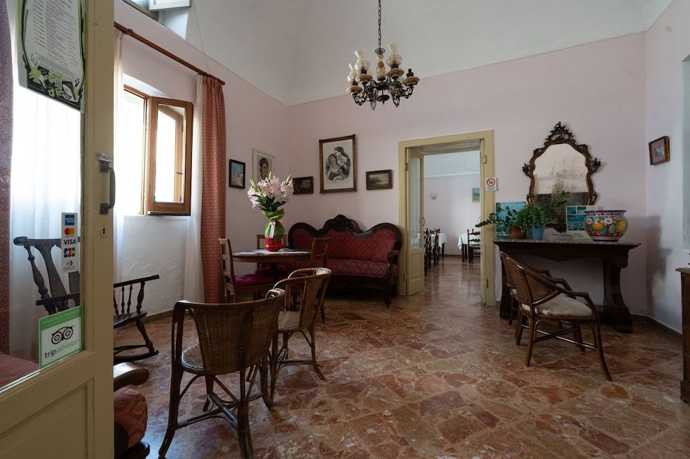 Pensione Di Lustro 3