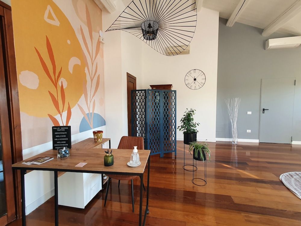Villa Morro Suites -1 estrellas en Morrovalle