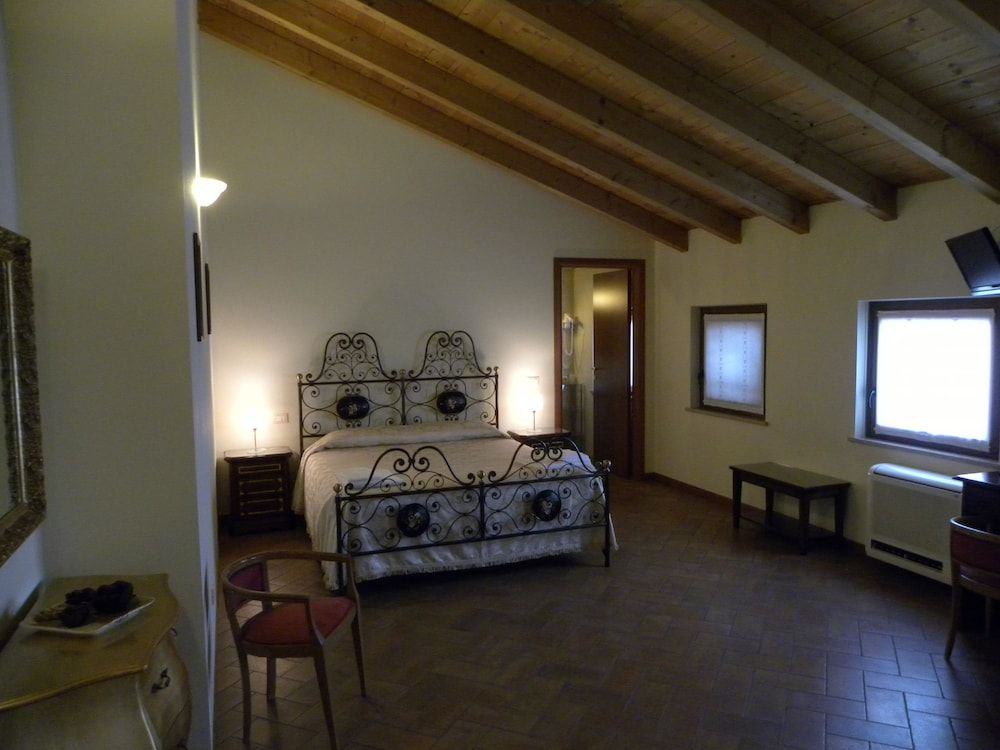 Agriturismo BB Mambrotta 3