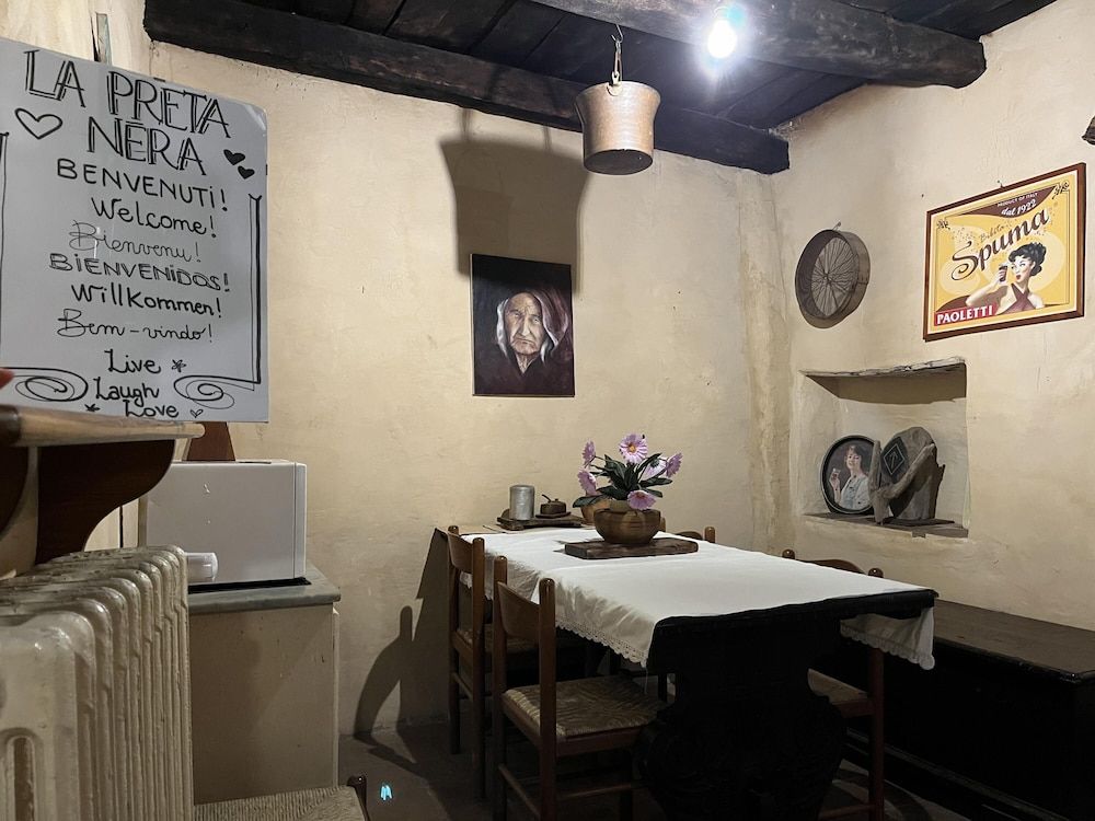 Preta Nera Intera in Giuliano di Roma 2