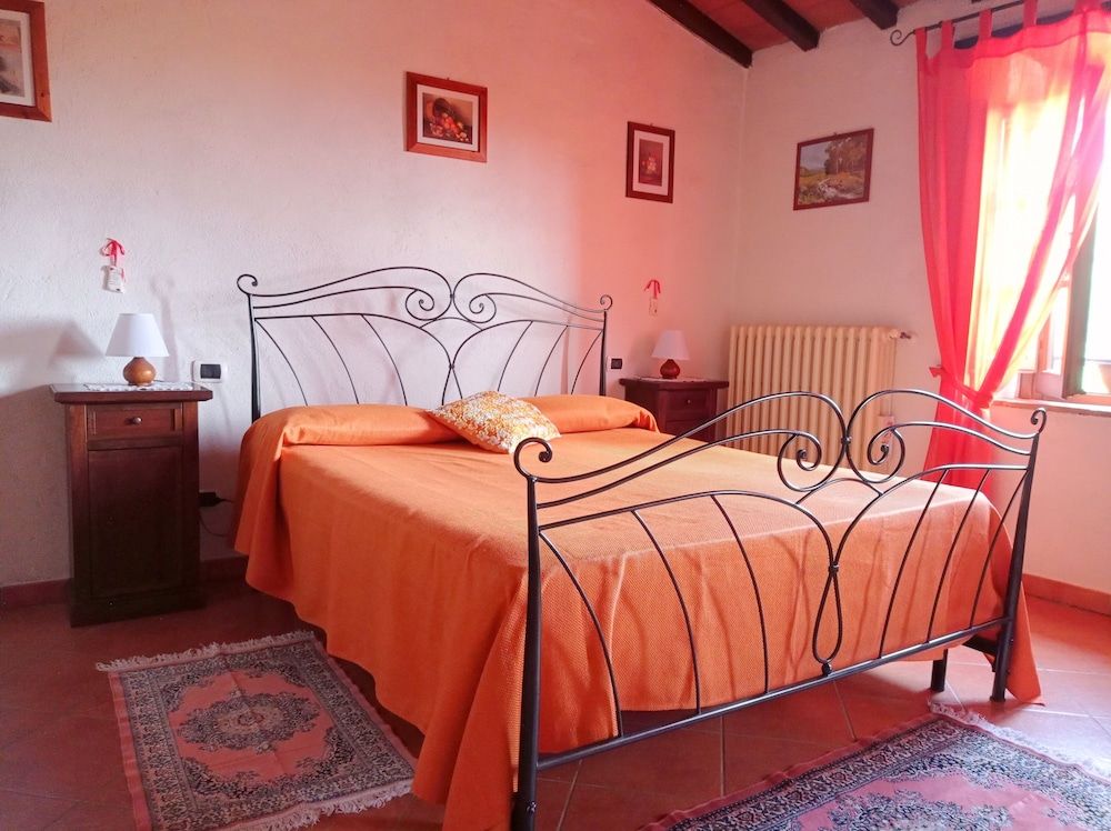 Agriturismo la Coccinella -1 estrellas en Poggioni