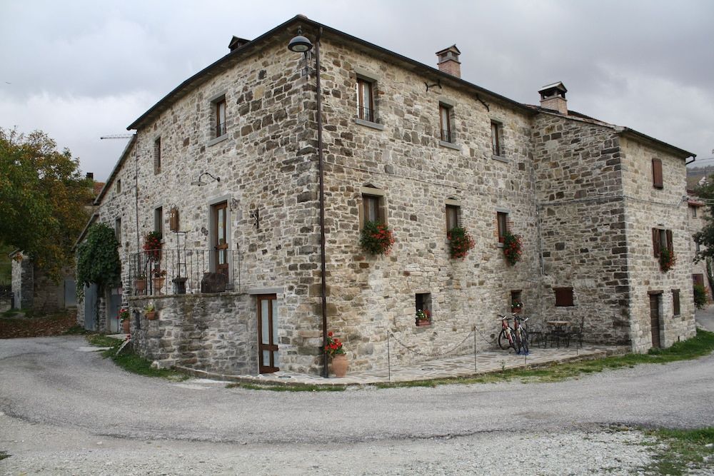 Agriturismo Il Casalone -1 estrellas en Badia Tedalda