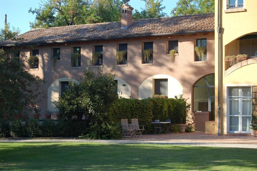 Quattrocolli B&B -1 étoiles à Quattro Castella