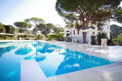 Le scuderie di Villa Ravenna Luxury House 3
