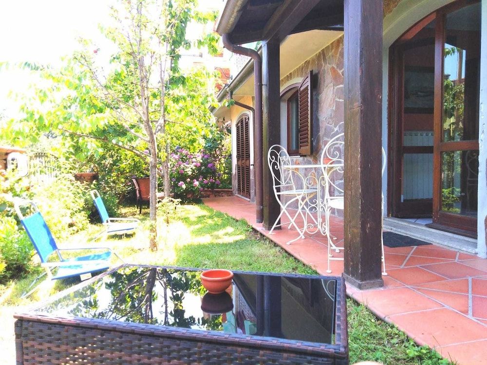 Bed & Breakfast Monti e Mare -1 estrellas en Lanusei