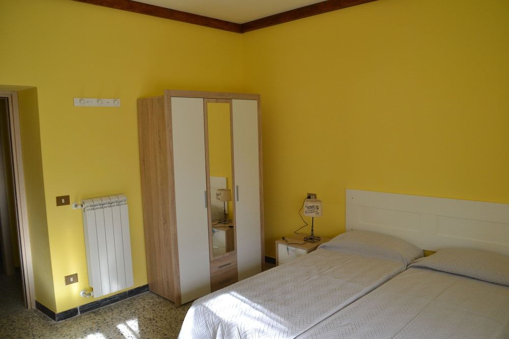 A1-GIRASOLE BED AND BREAKFAST 2