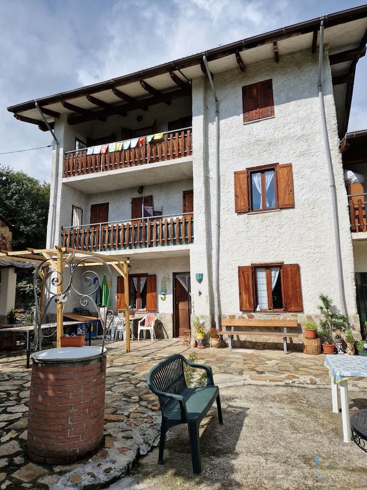 Casa Omnia B&B -1 estrellas en Castellamonte