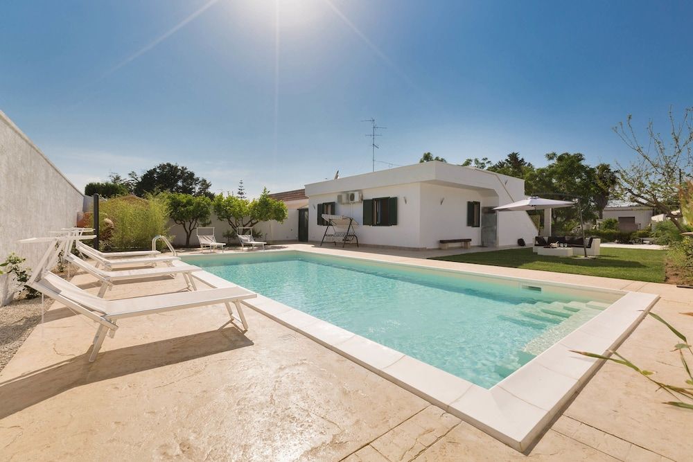 Villa Chiaraluna -1 estrellas en Novoli