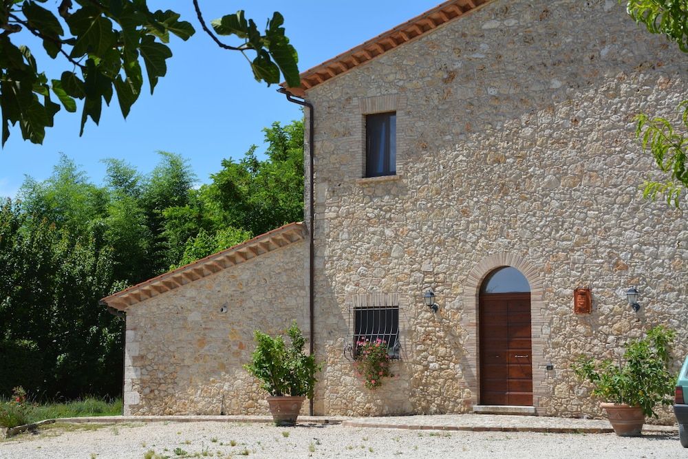 Le Ghiande -1 estrellas en Lugnano in Teverina