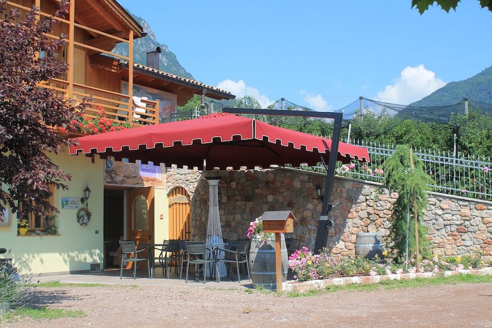 Agriturismo Maso Alle Rose -1 estrellas en Fiavè