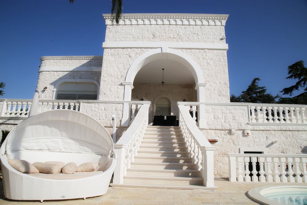Villa Angelina 2