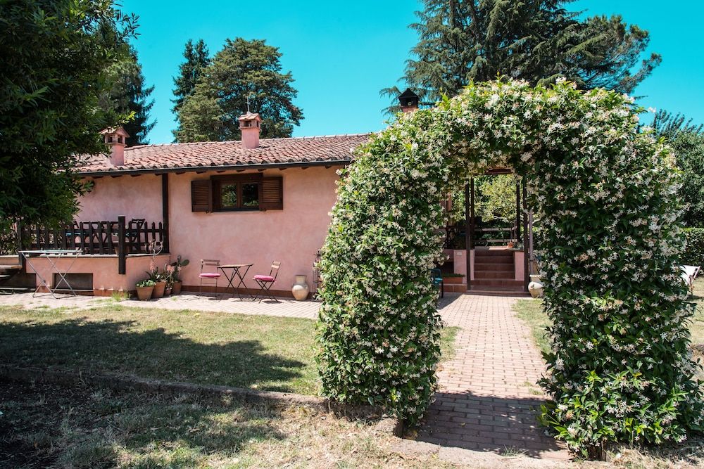 Olive Tree Hill -1 stelle a Zagarolo