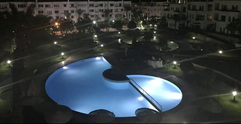 Marina Beach  Private Pool&Beach -1 estrellas en M'Diq