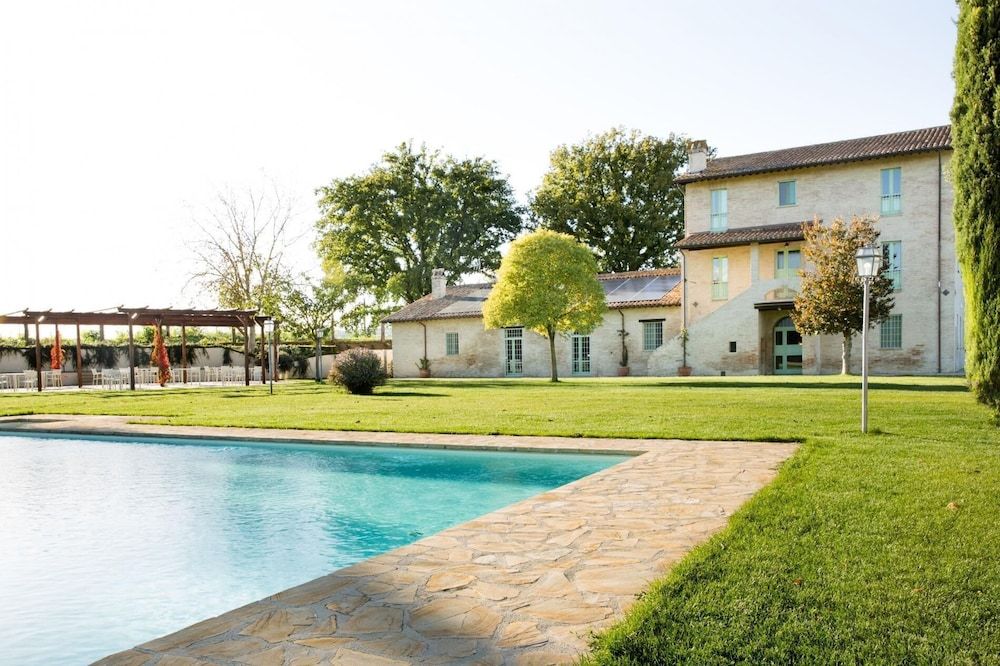 Villa Quattro Stagioni -1 estrellas en Papiano