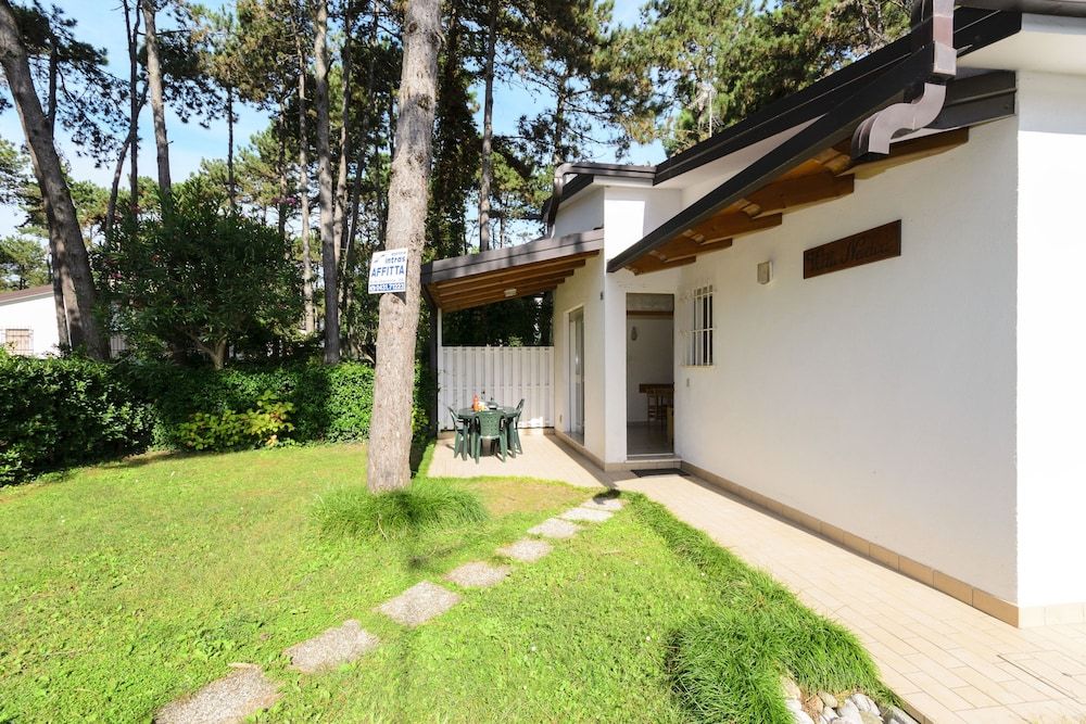 Villa Nadia -1 estrellas en Lignano Pineta