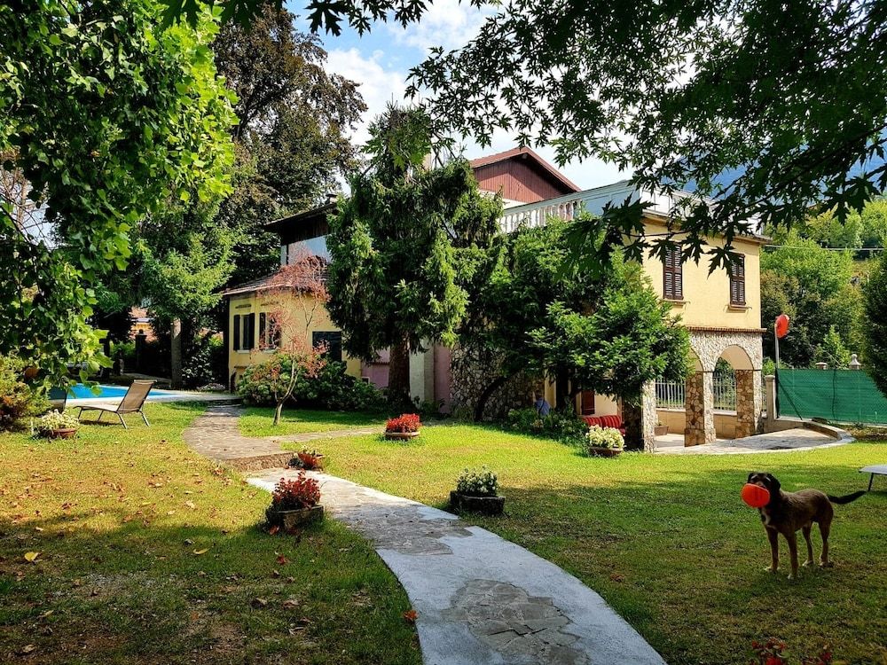 Villa Cesarina -1 estrelas em Vallio Terme