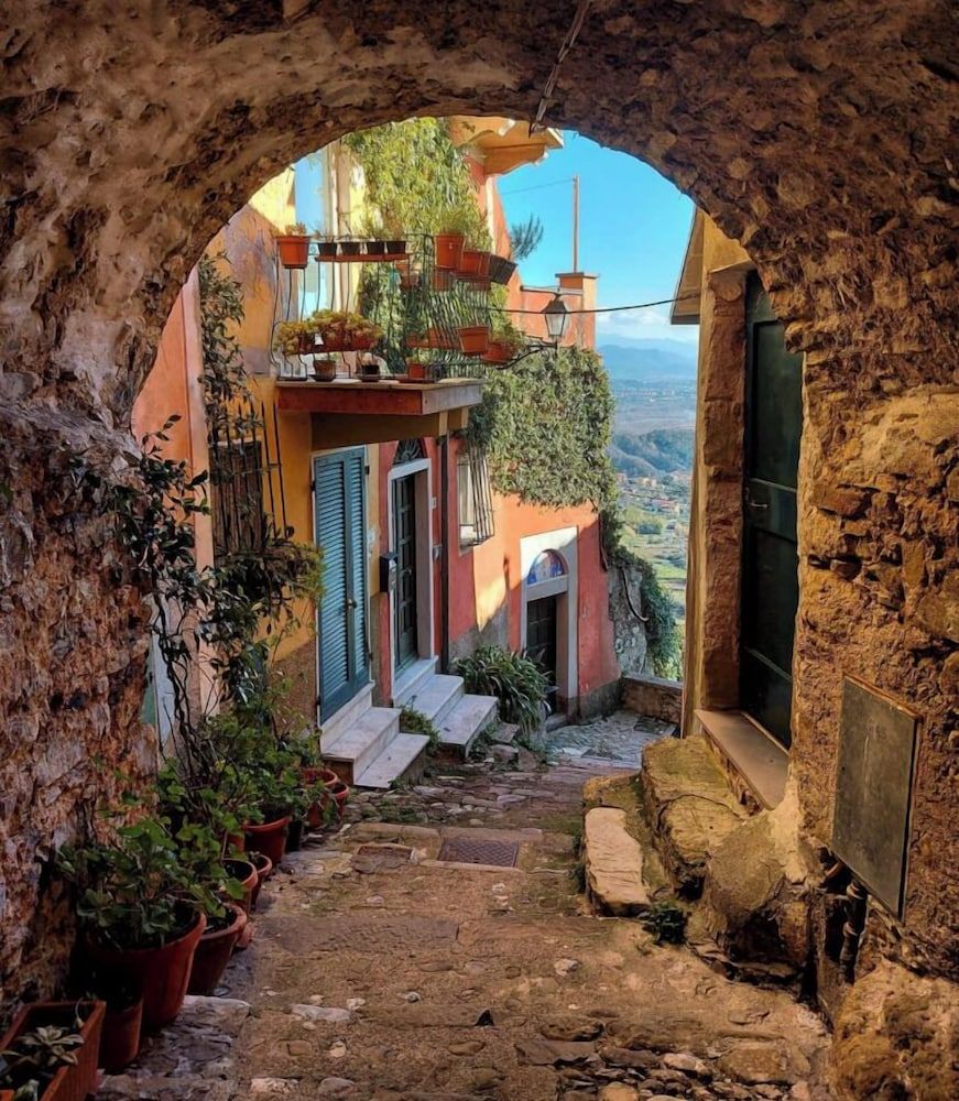 Collimare rooms -1 estrelas em Vezzano Ligure