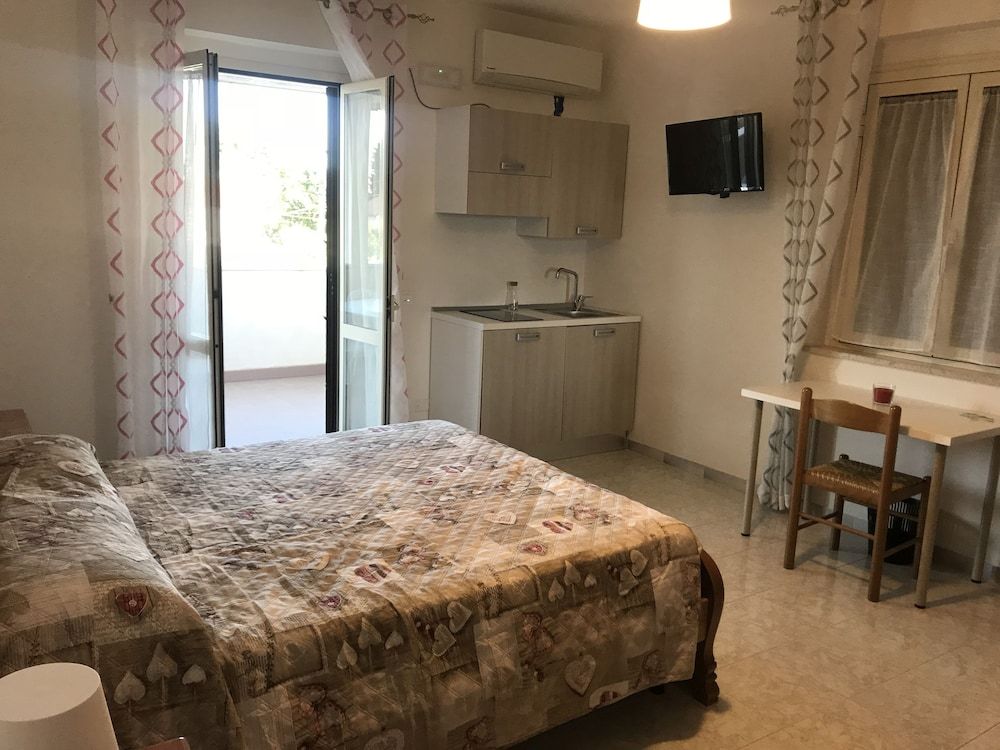 B&B Tra Gli Ulivi -1 estrellas en Rocca San Giovanni