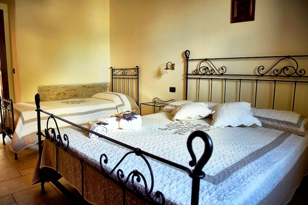 Borgo Monte Cedrone 3