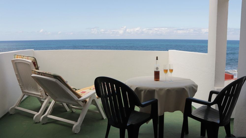 Casa Oásis Atlántico, Rincón Secreto al Pie de los Senderos -1 estrellas en Azano