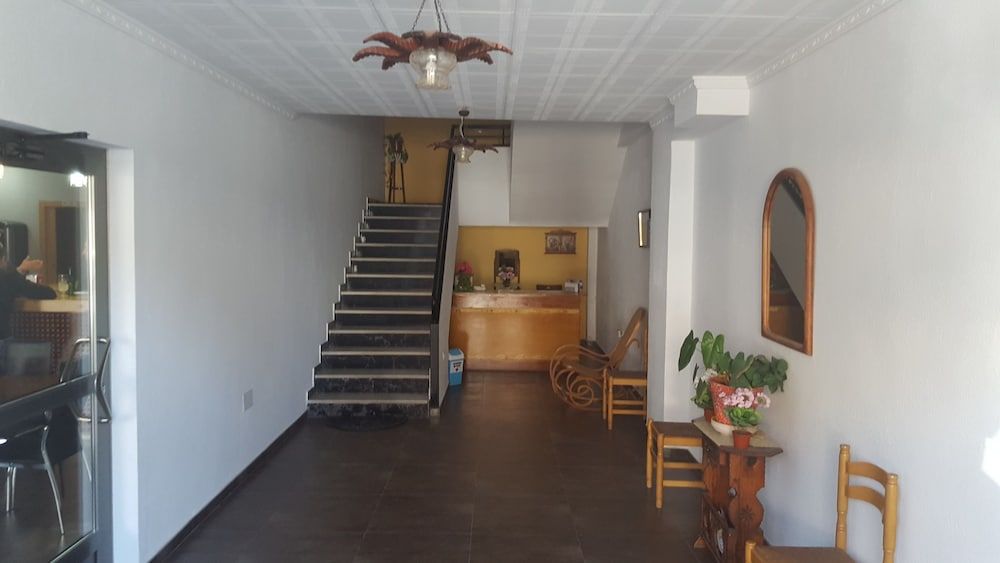 Hospederia Montes 3