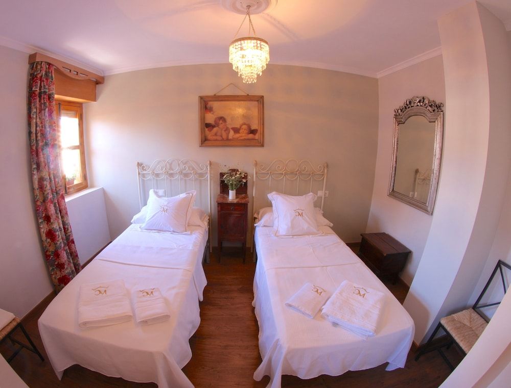 Casa Rural Meliton -1 estrellas en Povedilla