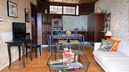 Casa en finca de uva con piscina privada, cubierta y climatizada 3