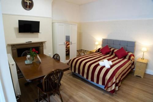 St Winefride's Guesthouse 2